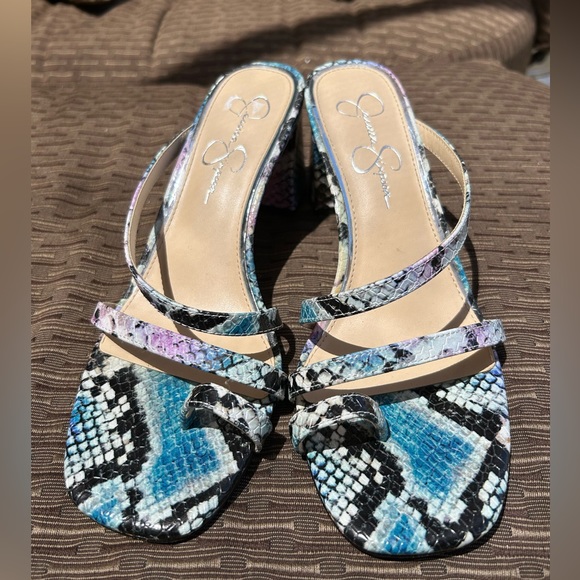 Jessica Simpson Brand Beautiful Faux Snakeskin heel sandals Size 8 Med - Picture 2 of 6